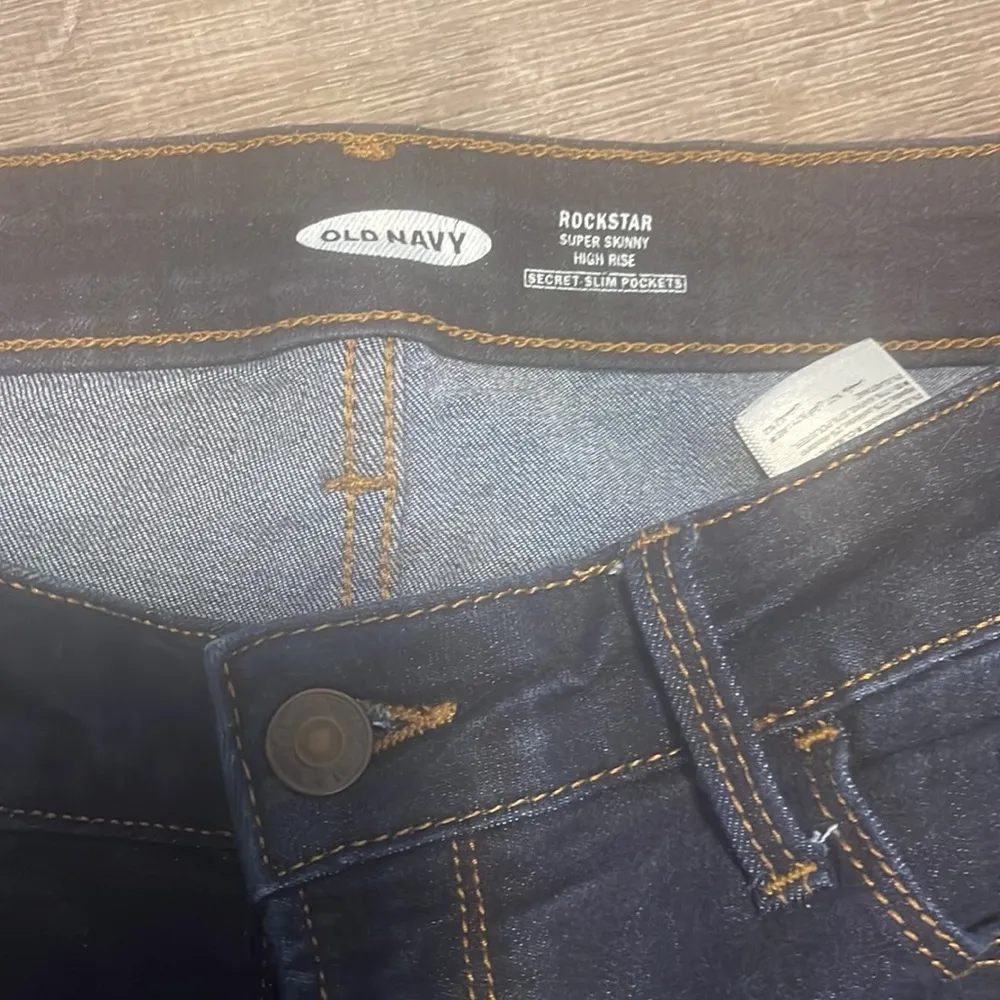 Old Navy  jeans - Image 2