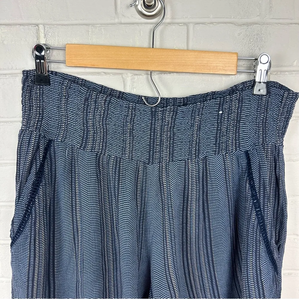 Three Dots Blue Boho Print Flowy Stretch Waist Shorts Size L - Image 5