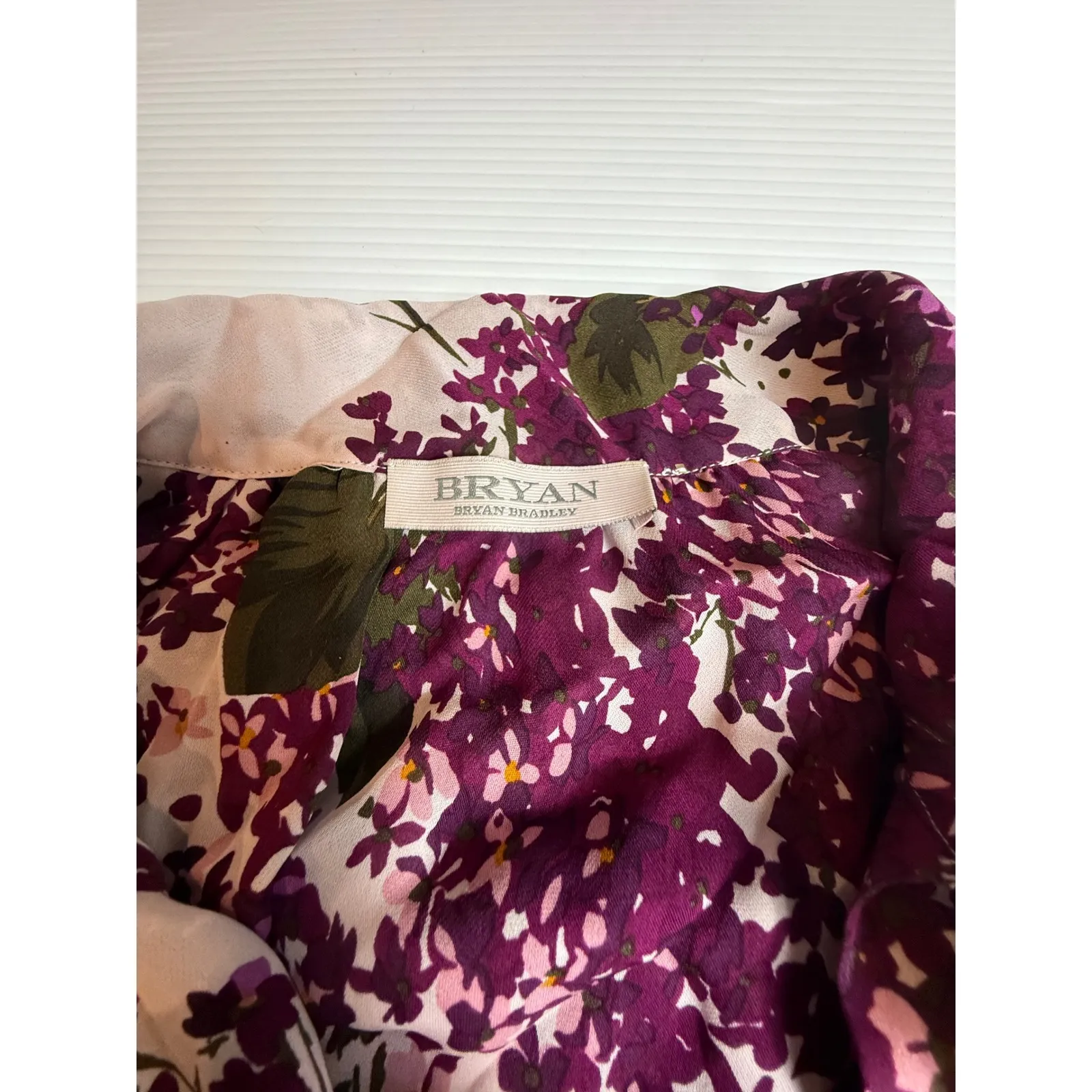 Bryan Bradley Floral Print 100% Silk‎ Dress Sleeveless Purple halter Fit Flare M Size M - Image 3