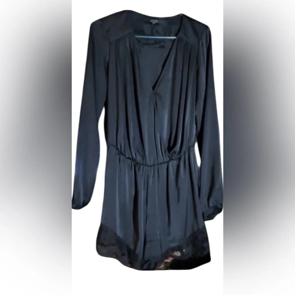 Guess Satin sophisticated romper Sz S  Evewear Night out Dinner dates Party - Image 2