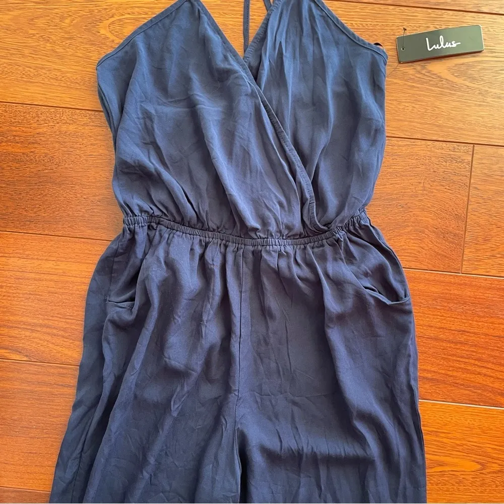 Lulus Learning to Fly Navy Blue Halter Jumpsuit size medium NWT - Image 6
