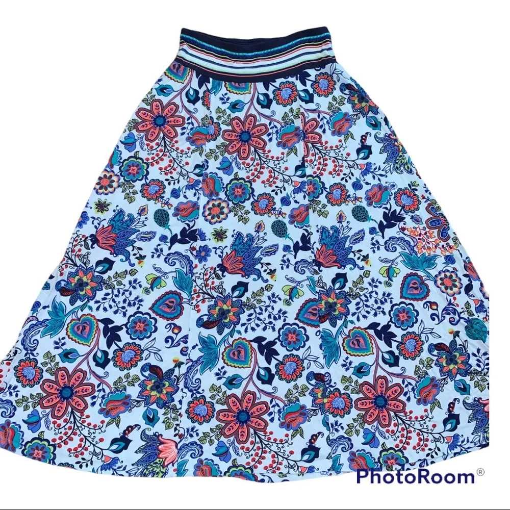 Milly for Design Nation White Floral Maxi Circle Skirt size Medium - Image 3