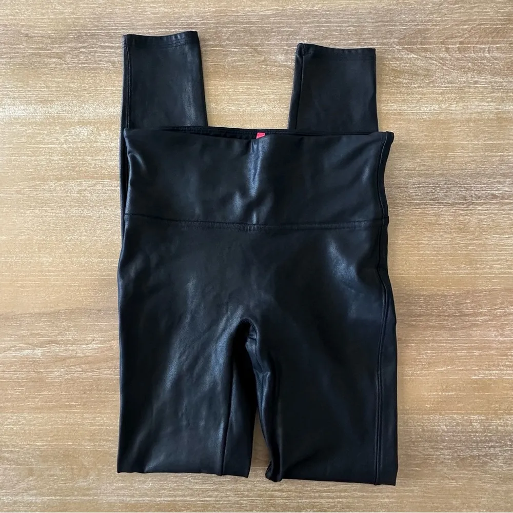 Spanx Faux Leather Leggings Small - Image 4