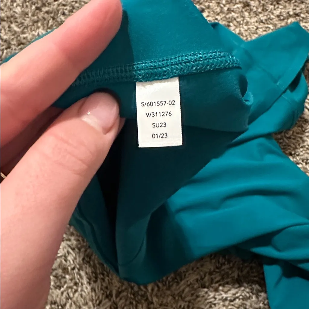 Athleta Ultimate Ease Dress Medium Large - Image 8