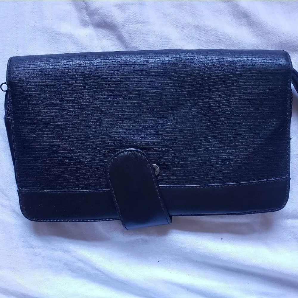 Travel Passport Wallet Black - Image 2