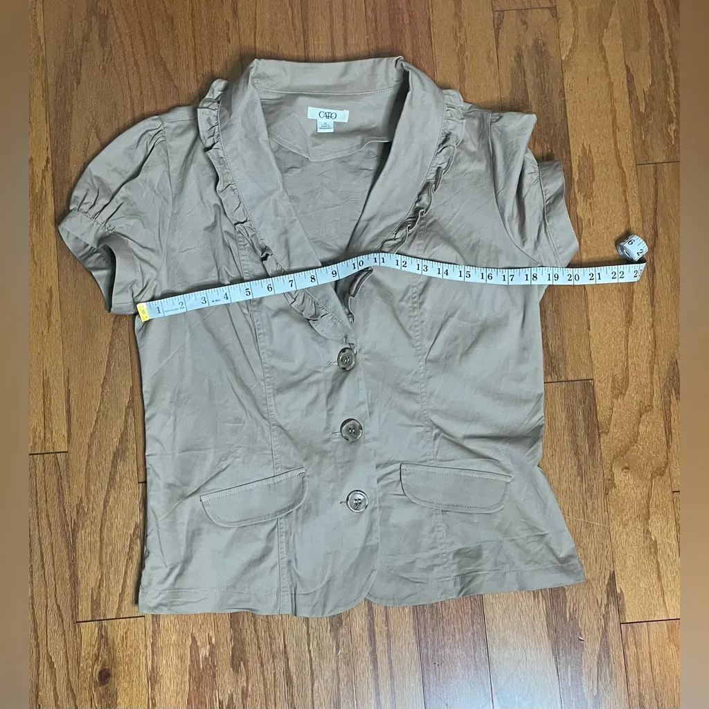 Cato- Tan Ruffle Short Sleeve Y2K Blazer Size M - Image 4