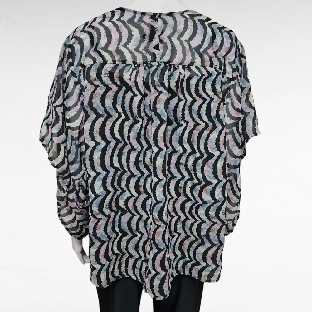 Ali & Kris Lavender Black Scalloped Pattern Open Front Kimono Size Large - Image 4