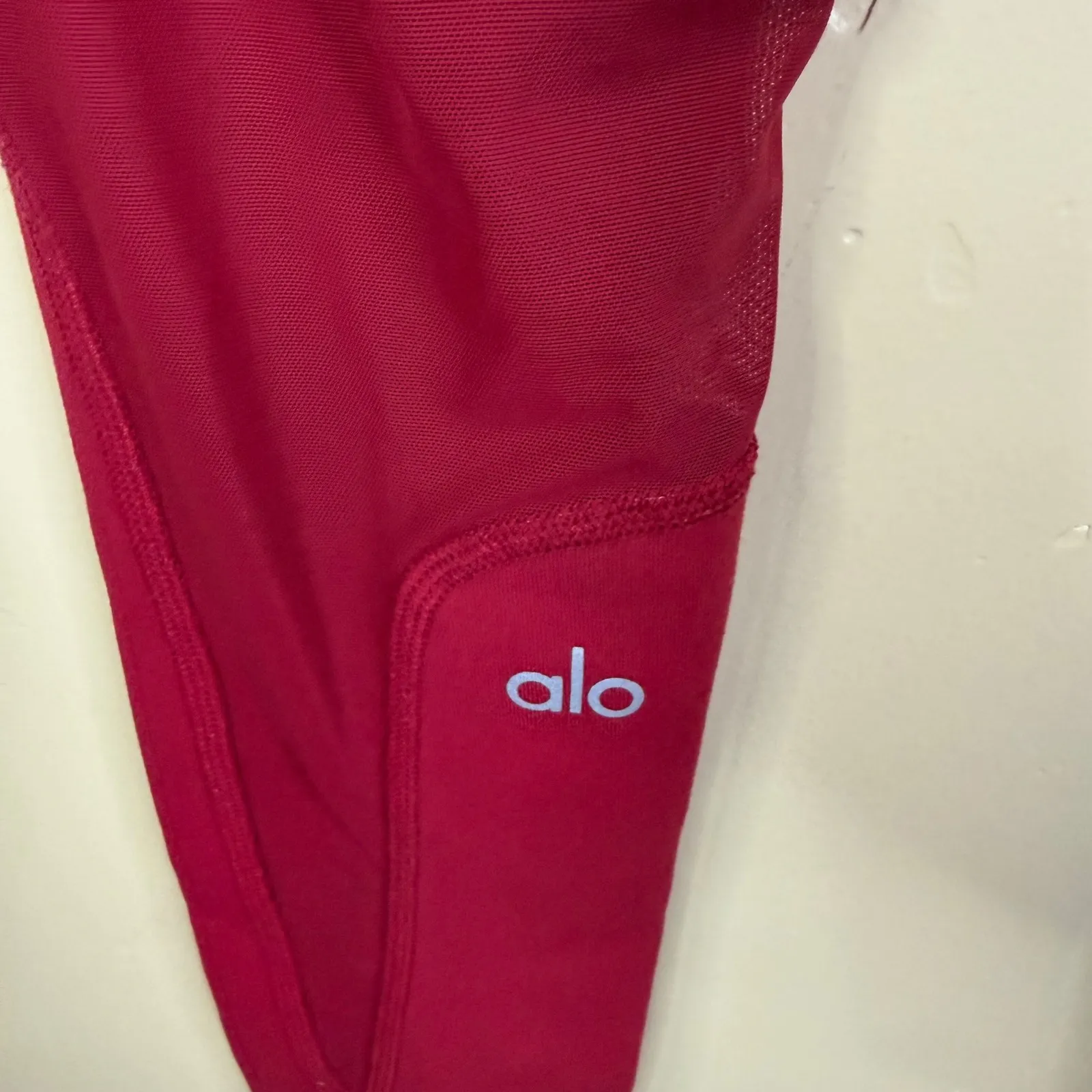 ALO YOGA West Coast Yoga High Waist Leggings Mesh Panel Active Bright Red SZ XS - Image 7