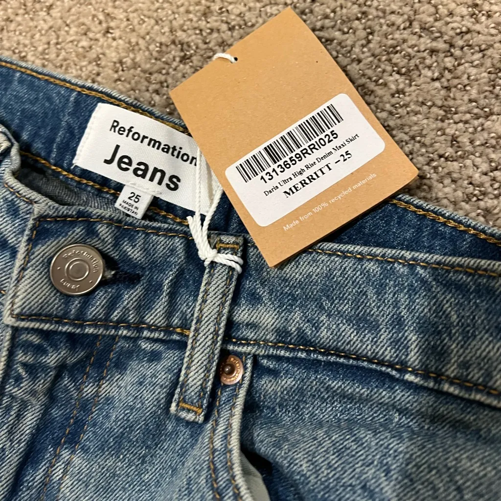 NWT Reformation Daria Ultra High Rise Denim Maxi Skirt in Merritt - Image 11