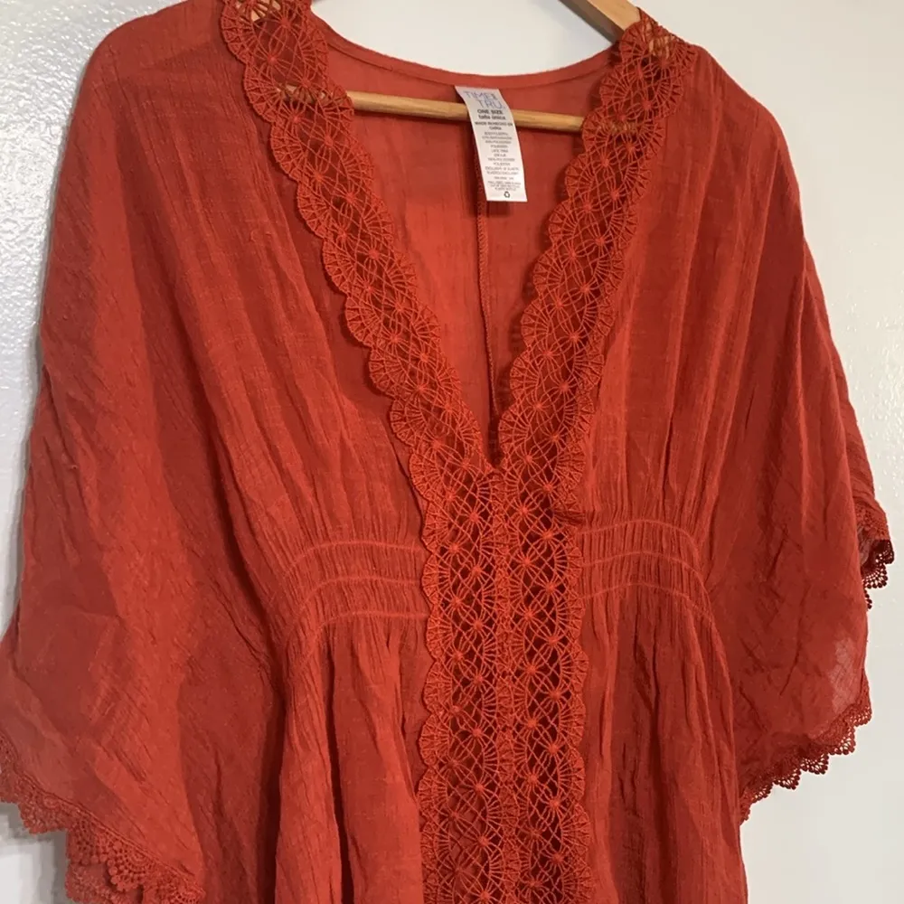 Time & True Rust Boho Crochet Fringe Gauze Pop Over Top One Size Size undefined - Image 4