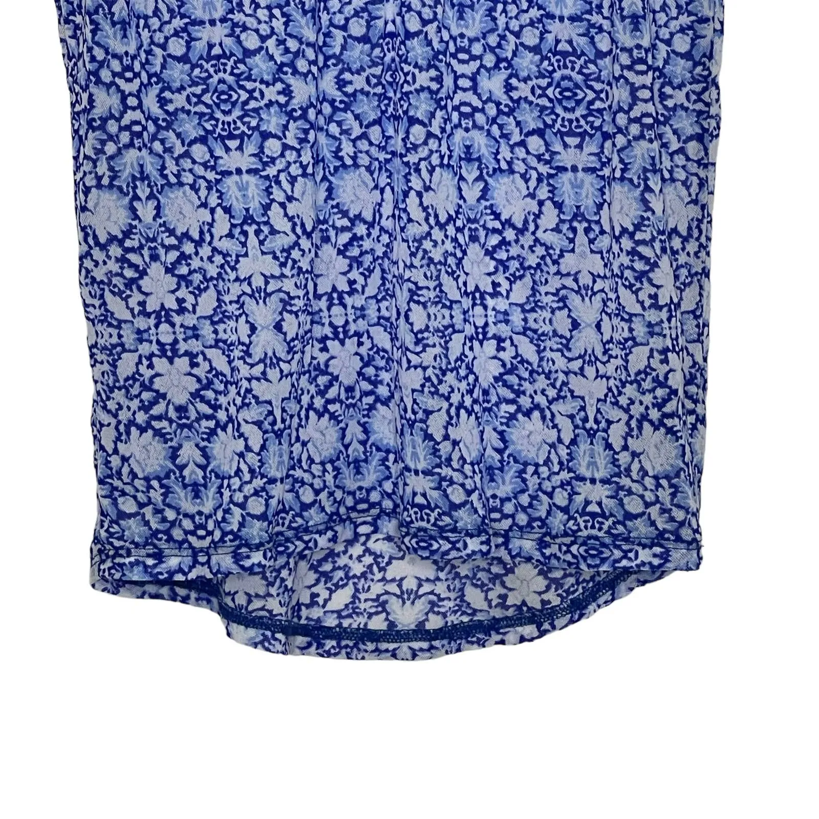 The Limited Collared Tank Top Size XS Blue White Floral Womens 100% Polyester‎ - Image 4