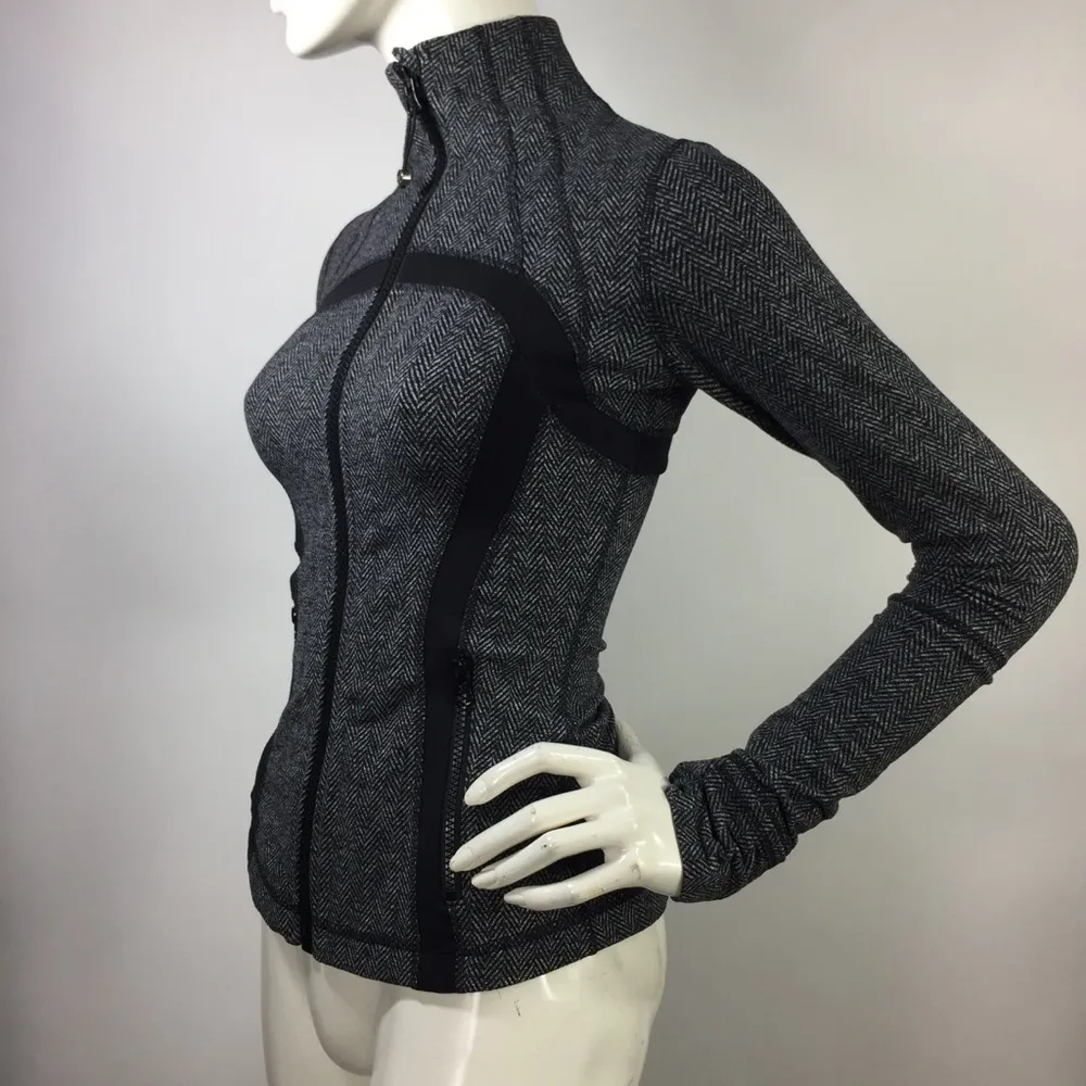 Lululemon Herringbone Define Jacket Size 4 - Image 6