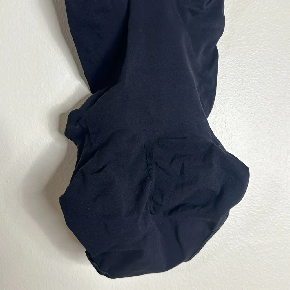 Skims seamless sculpt brief bodysuit in color onyx size XS - Image 8