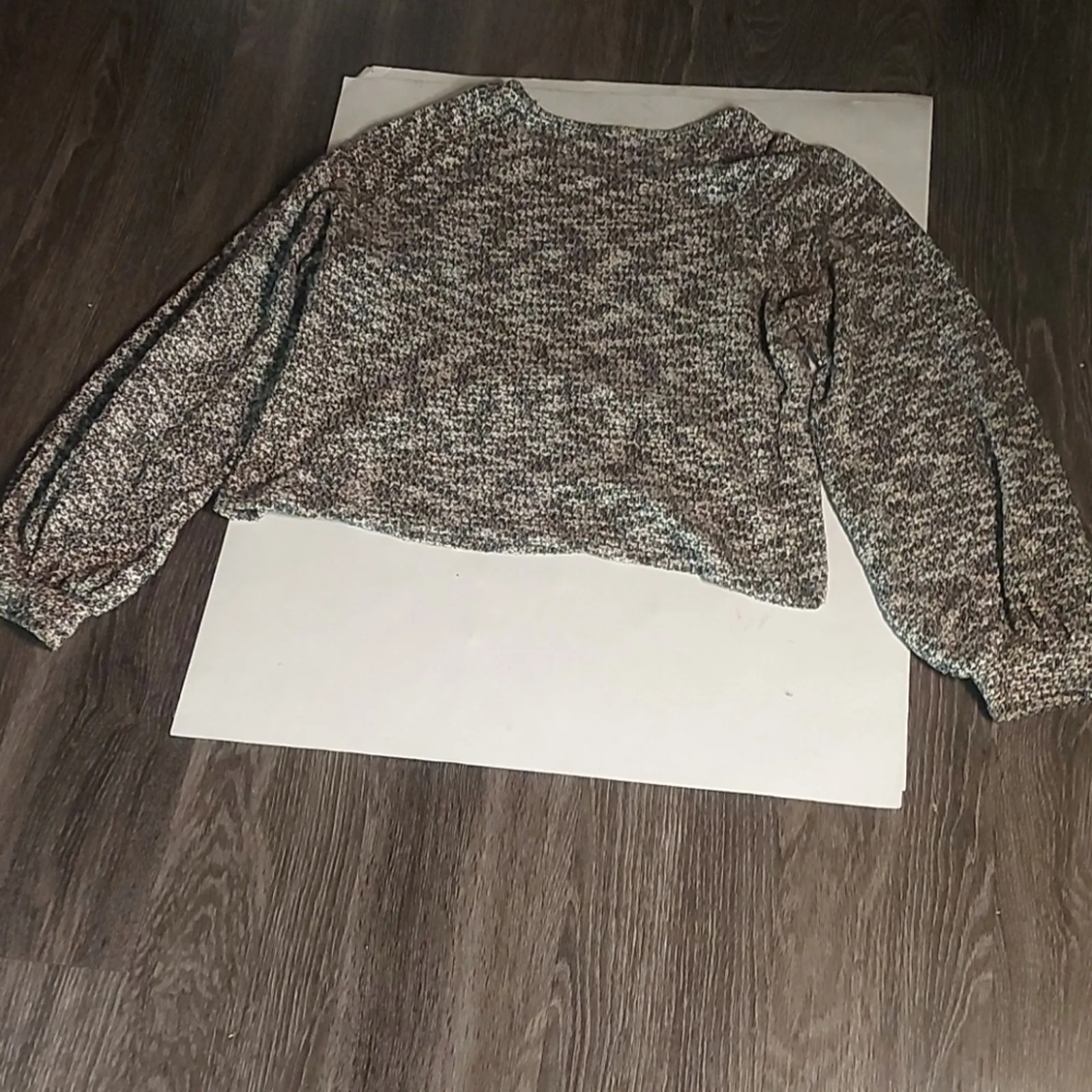 SHEIN Black,/White Puff Sleeve Crew Neck Sweater M Cozy Comfy Winter Fall Twee - Image 6