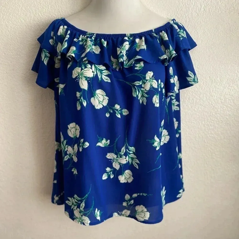 🆕Cherish Off the Shoulder Floral Top M🆕 - Image 3