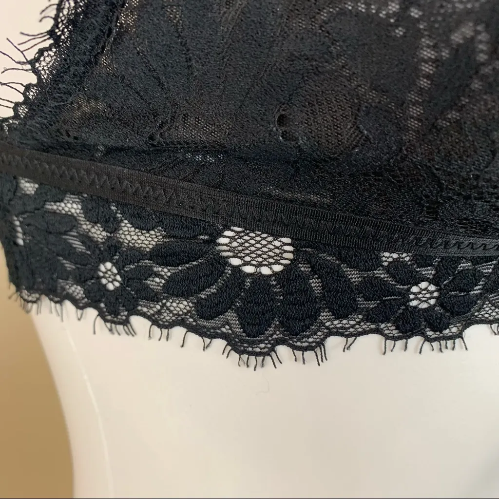 Aerie New Black Floral Lace Bra Medium Boho Goth Fairy Grunge Witchy Vamp - Image 4