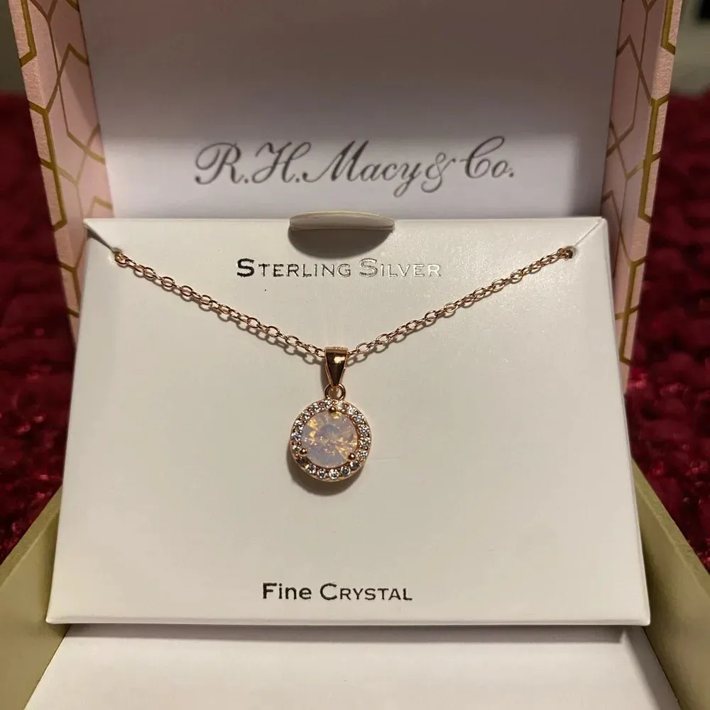 R.H.Macy & Co Sterling silver rose gold tone with fine crystal pendant necklace - Image 3