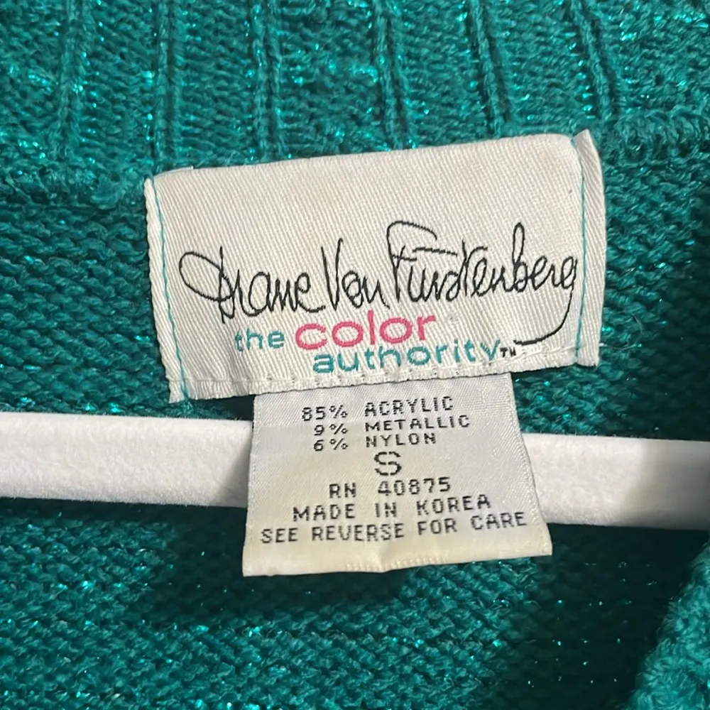 💙💖 Vintage DVF Diane Von Furstenberg Sweater - Image 3