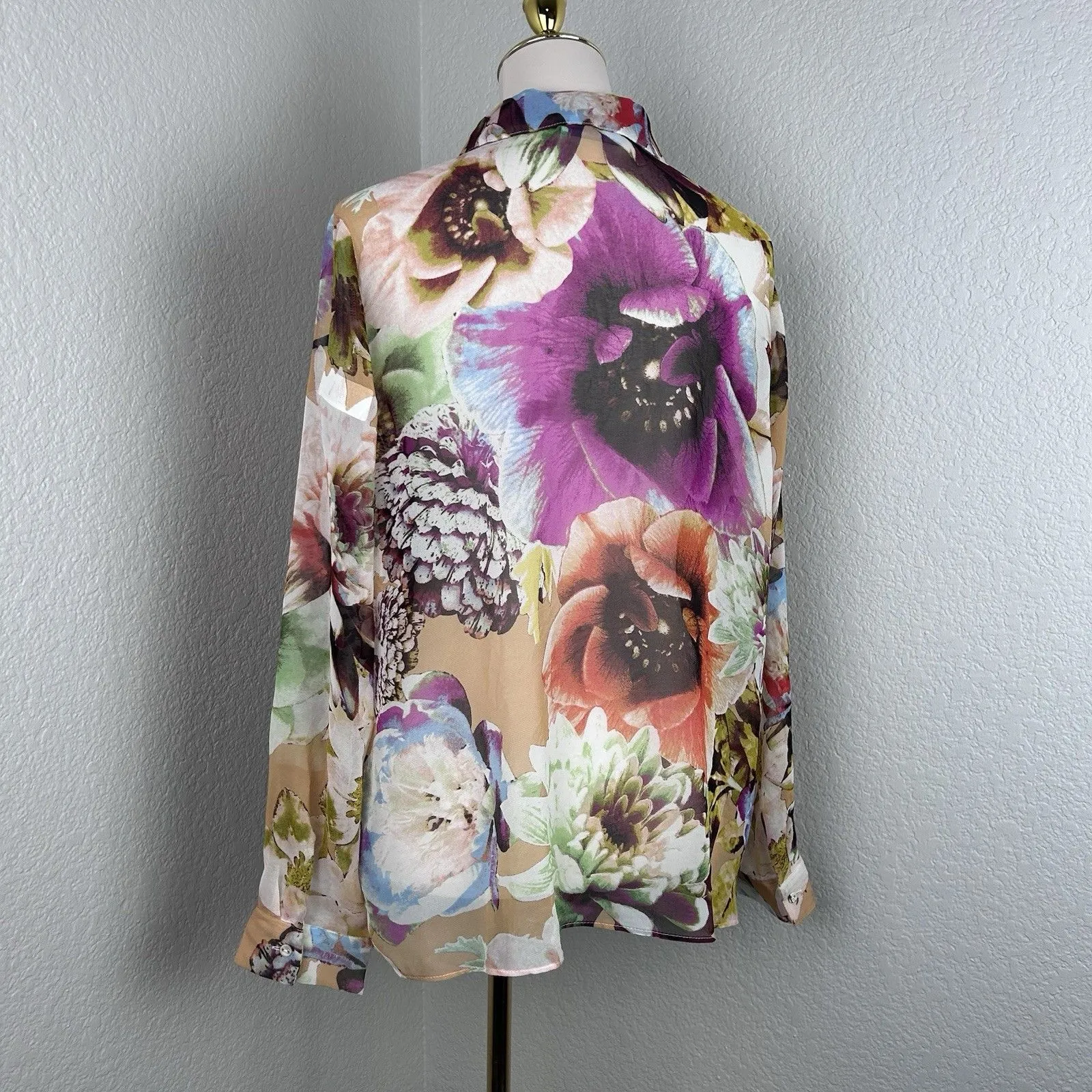 Simply Vera Wang Women's Long Sleeve Sheer Floral Multicolor Button Blouse XL - Image 4