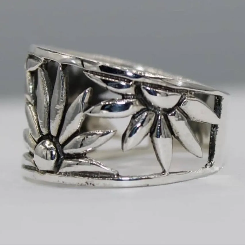 🌼🌼🌼BOGOHO 🌼🌼🌼Floral Silver Cuff Bracelet and Matching Ring Set - Image 9
