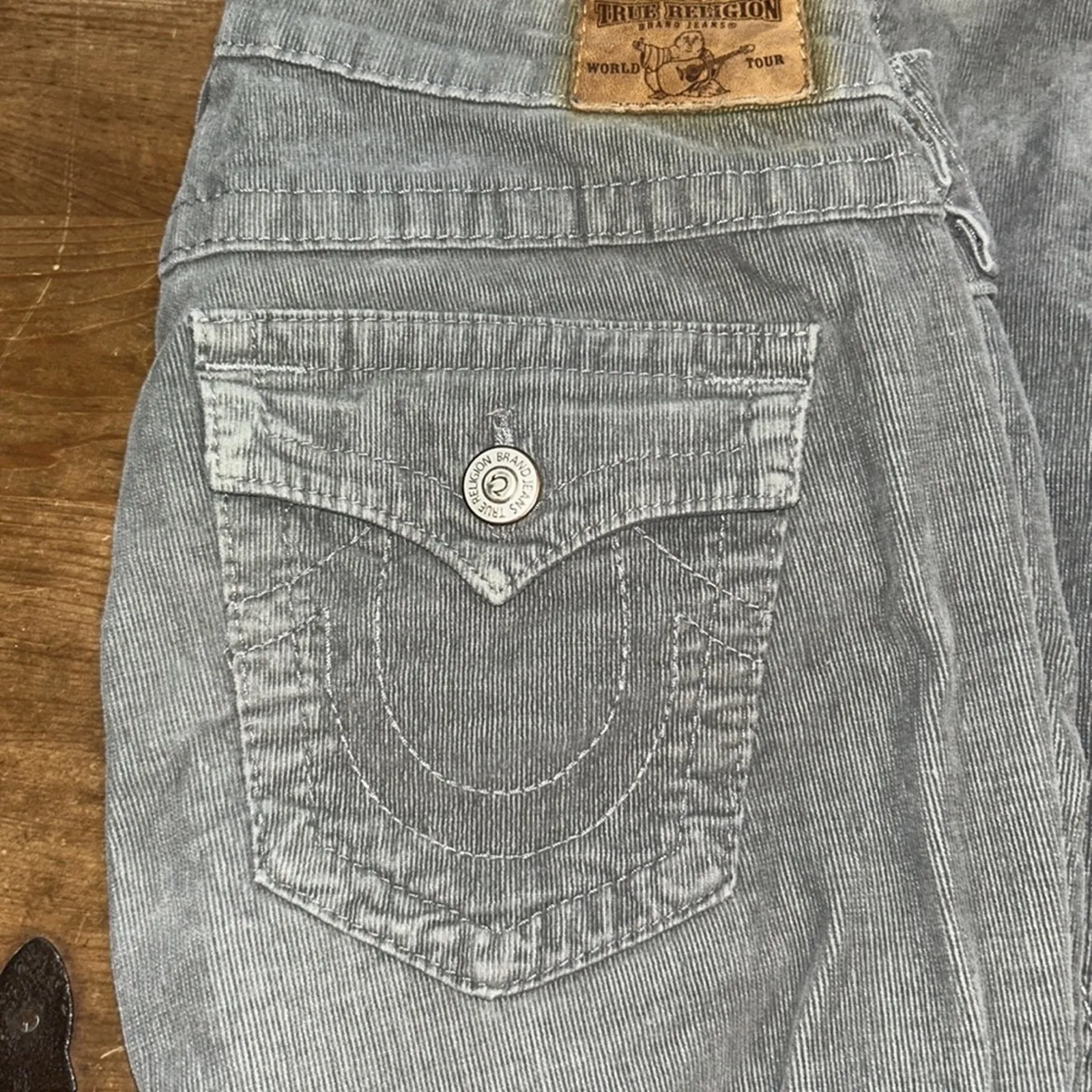 Woman’s True Religion Gray Corduroy , flare legs Pants Size 28 - Image 14