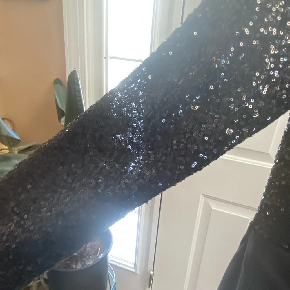 PARTIAL SEQUIN DRESS SIZE 10 - Image 33