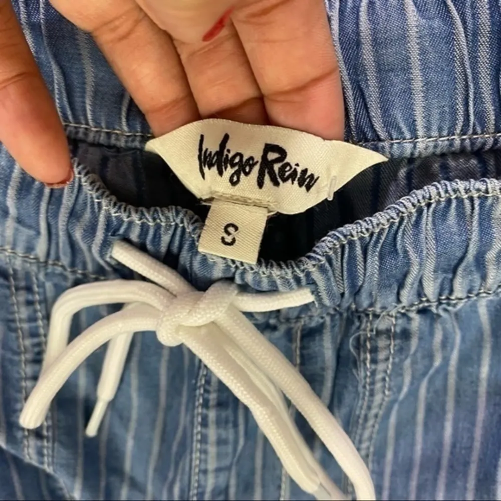 Indigo Rein Striped‎ Chambray Drawstring Waist Pant - Image 4