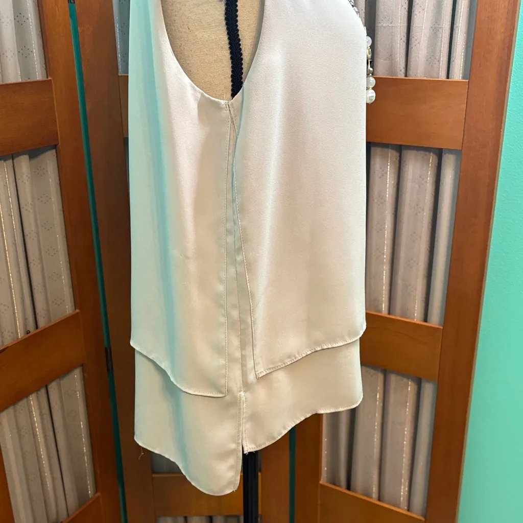 Rose & Olive light Grey Sleeveless Blouse - Image 6