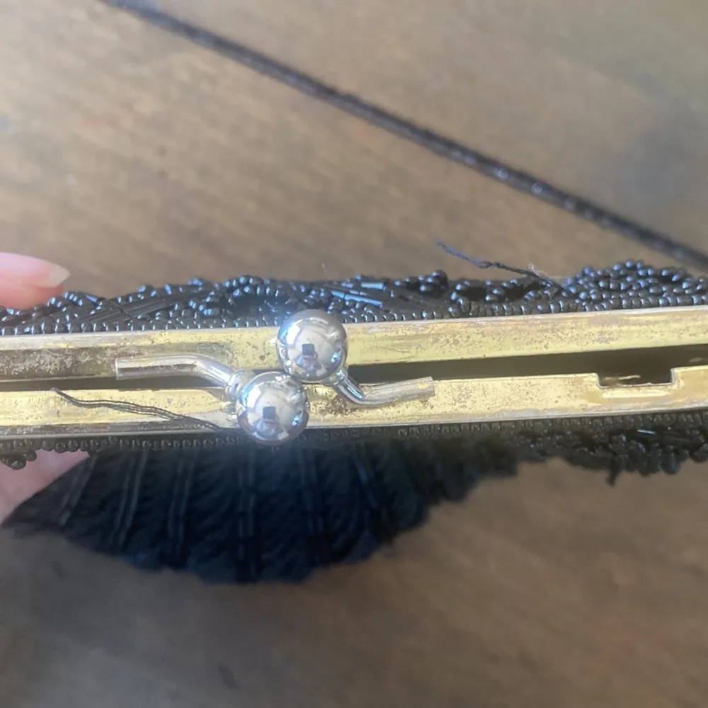 Elegant‎ Black Beaded Clutch colorifics - Image 3
