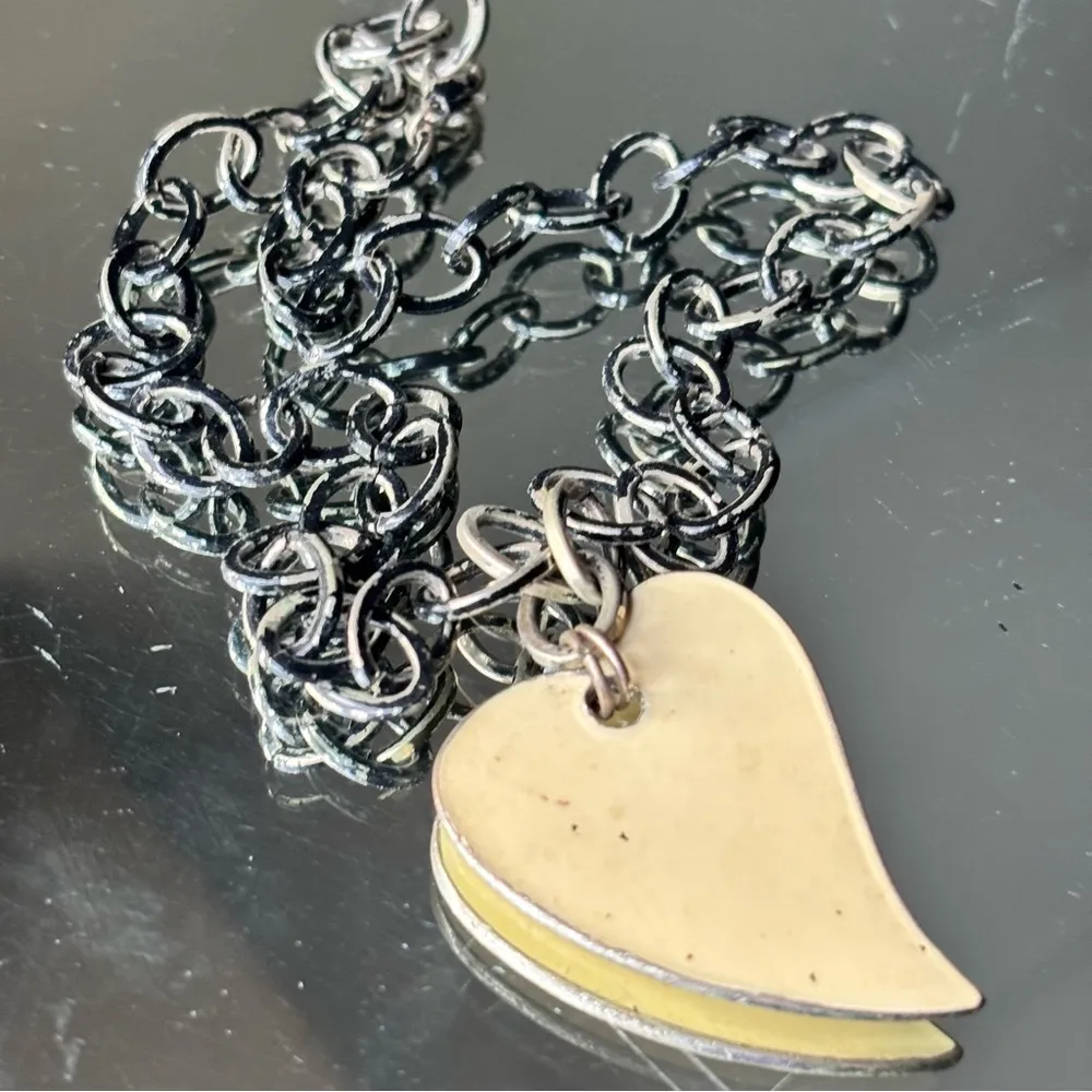 Stylish Gold and Silver Heart Charm Bracelet - Image 3