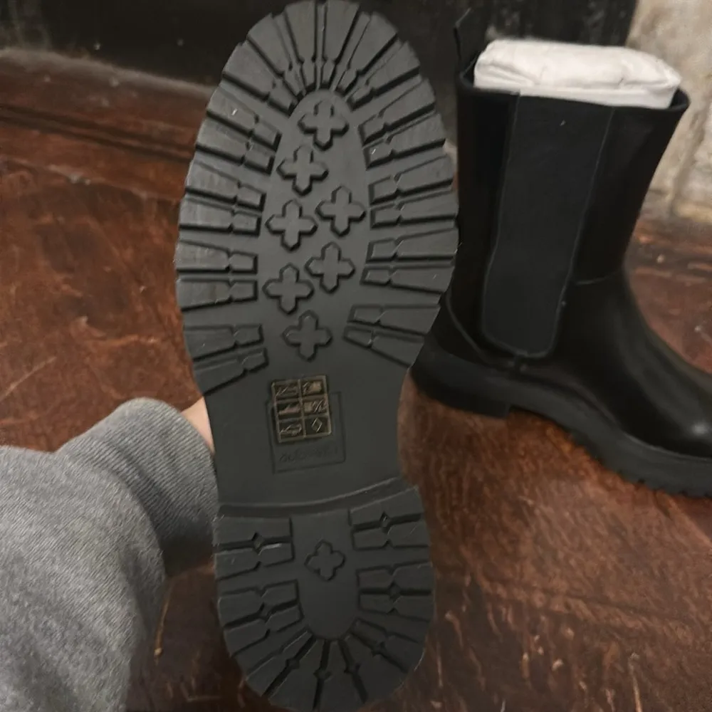 New Dolce Vita black combat boots - Image 3