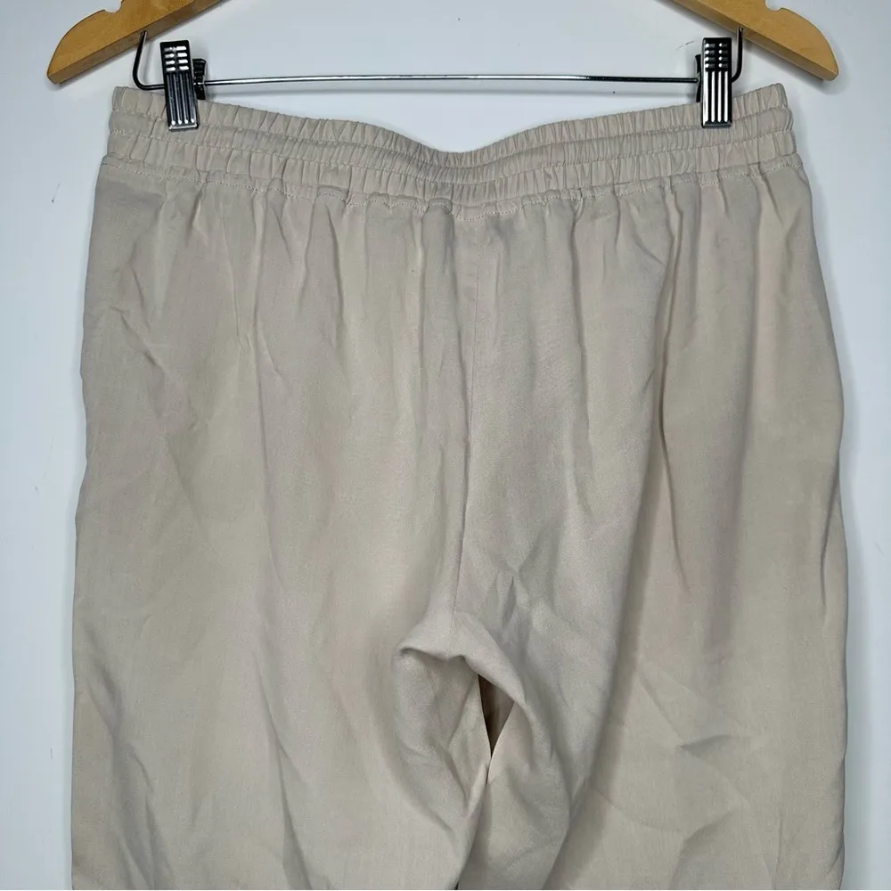 Go by GoSilk Tan ICONIC Go Parachute Capri Jogger 100% Silk Pants Size Small - Image 7