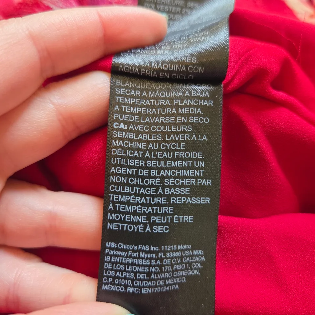 White House Black Market Sleeveless Red and Pink Feather Print Blouse - Image 10