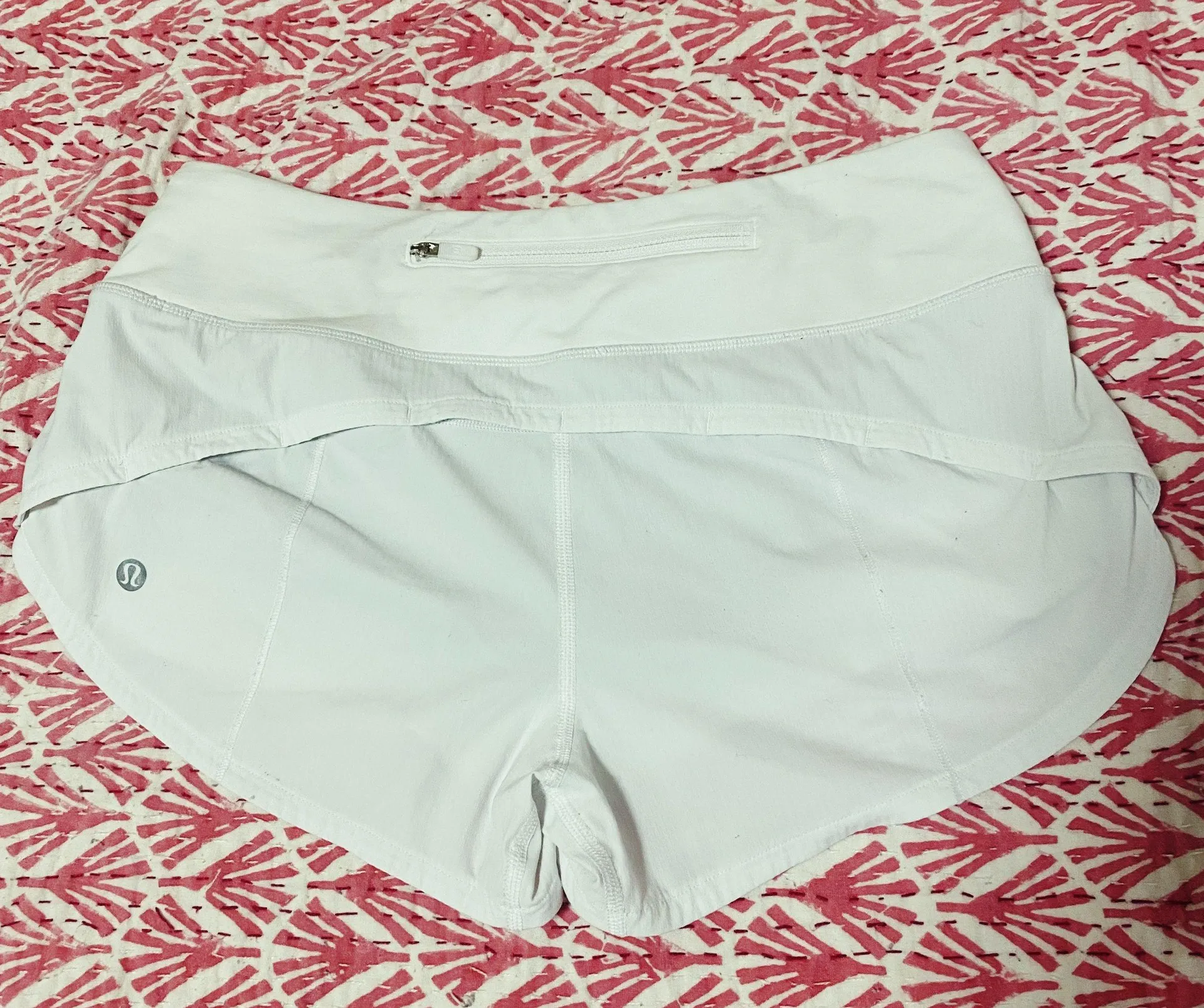 Lululemon Speed up Shorts - Image 2