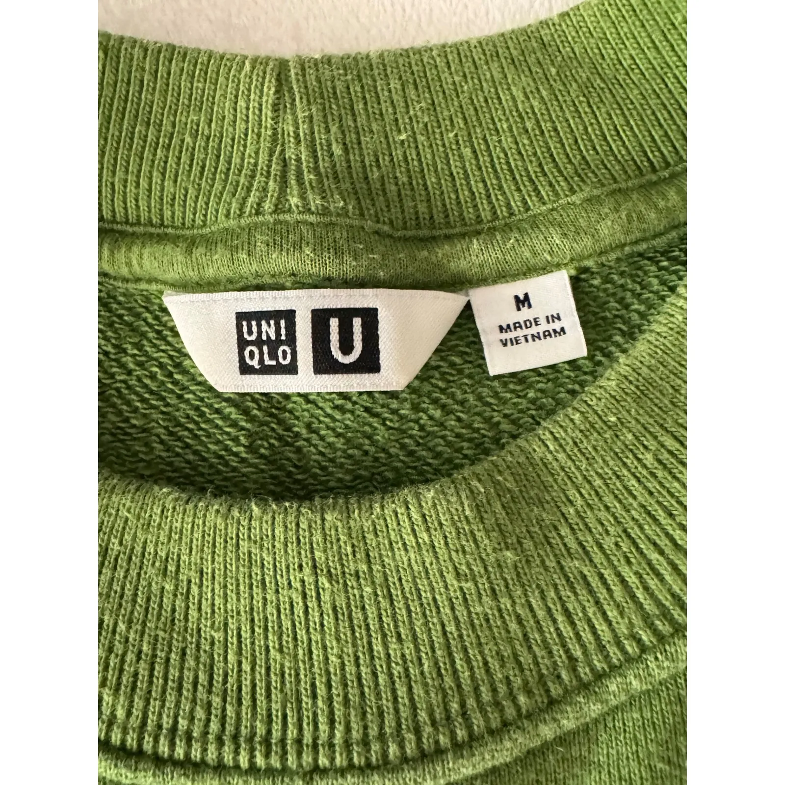 Uniqlo U Crewneck Sweatshirt Green Cotton Blend Pullover Size M St Patricks Day Size M - Image 4