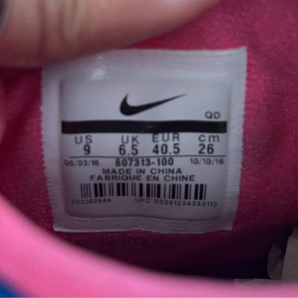 NIKE AIR HUARACHE RUN MID Top White Black Pink Women's Sz 9 - Image 5