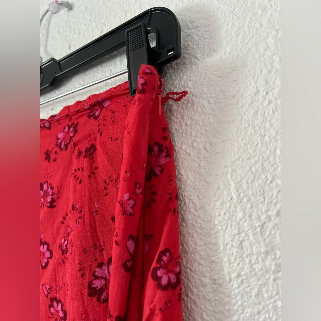 Free People Bijou Skirt Set Cherry Red Floral 2 Pc Smocked Back Ruffle sz 4 - Image 13