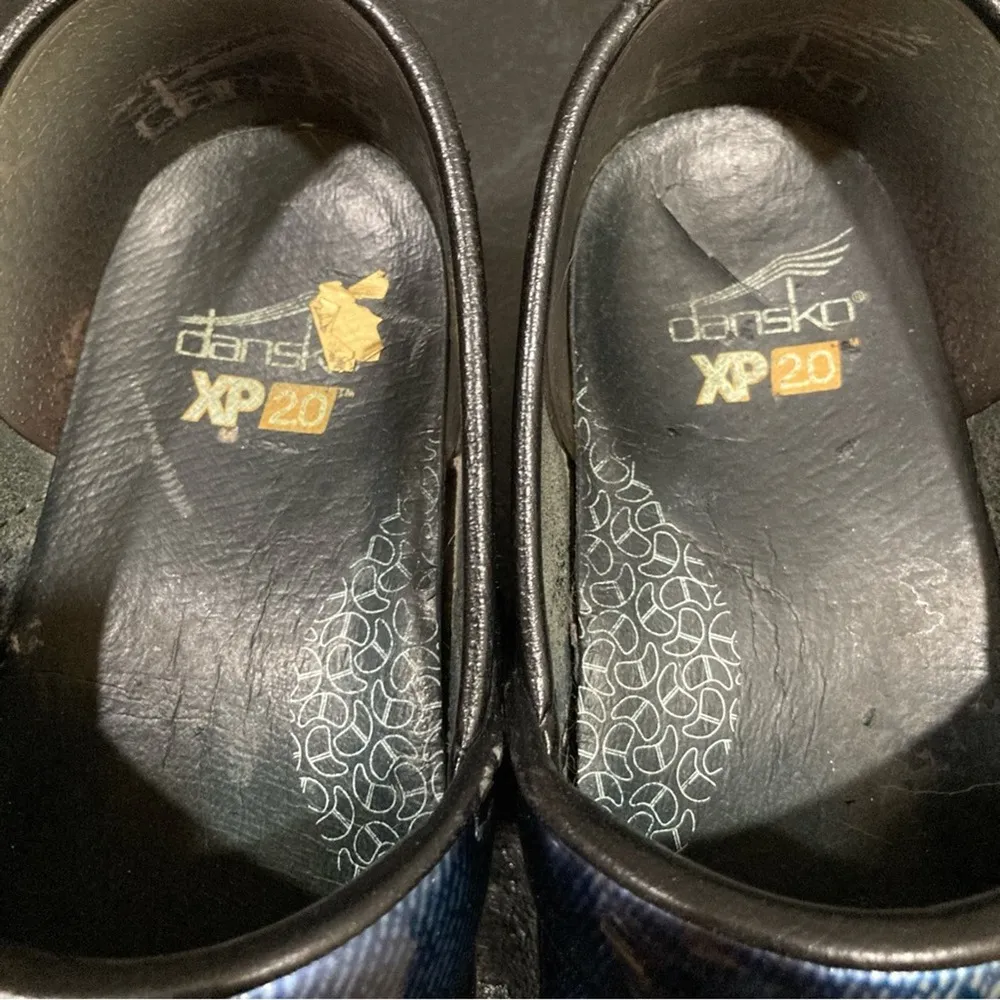 DANSKO XP 2.0 Denim Patent Leather Nursing Clogs Size 39 US Size 9 - Image 8