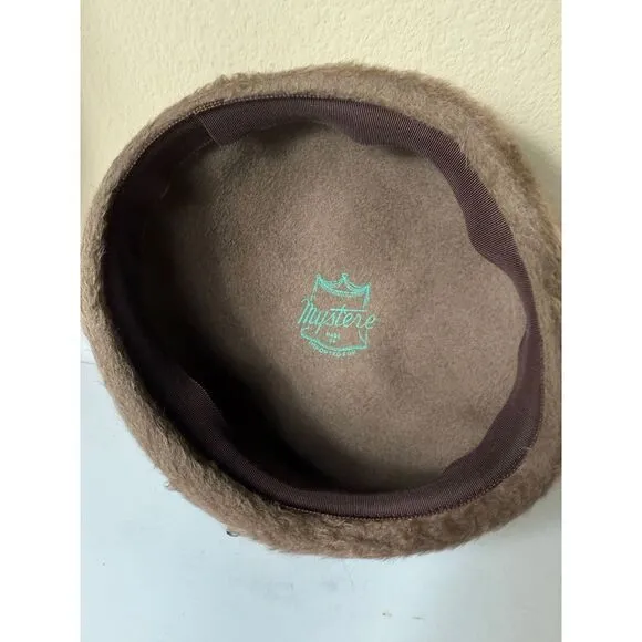 Vintage mystere Brown Fur‎ pill box hat with Amber Crystal Flower pin - Image 5