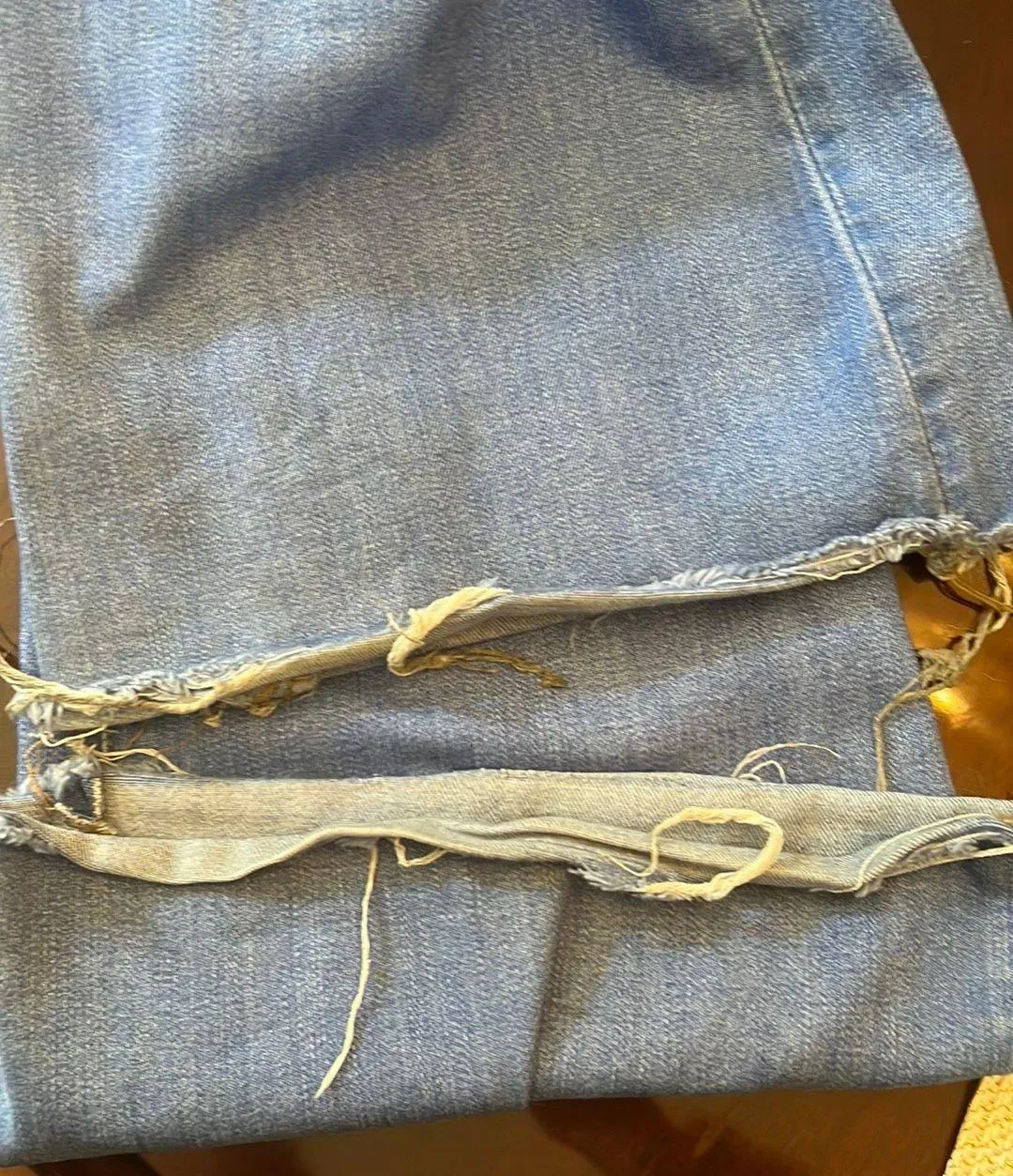 American Eagle Outfitters Flare Jeans - Image 4