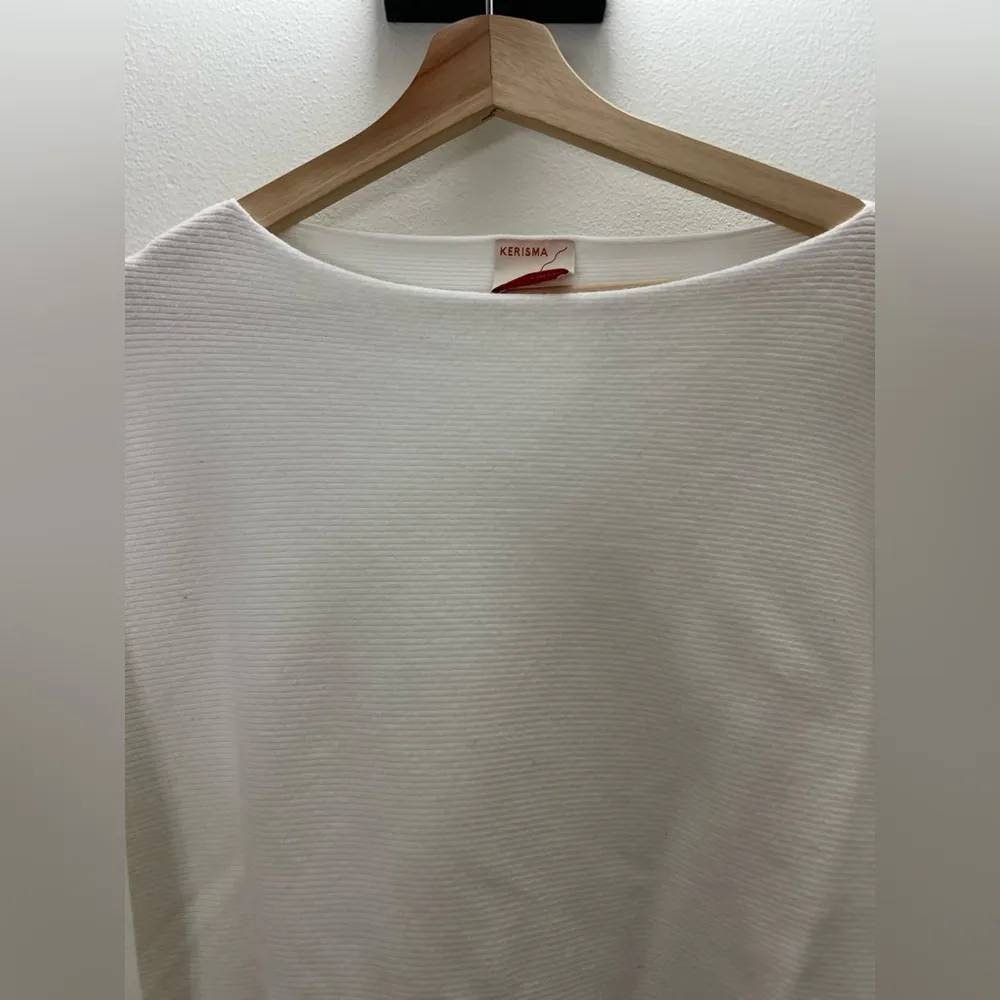 Kerisma  RYU Sweater Size Small / medium Retails $99 - Image 4