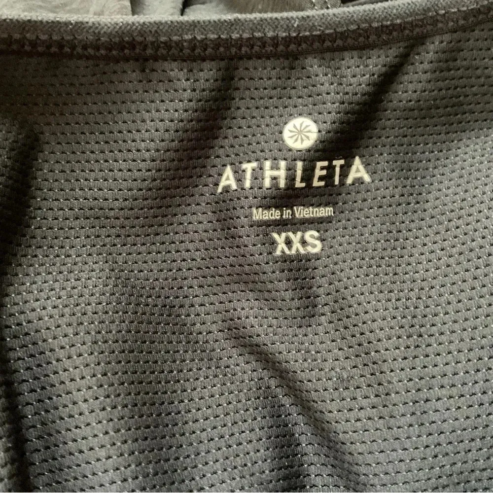 Athleta‎ Open Back Built In Bra Tank Top Size XXS - Image 7