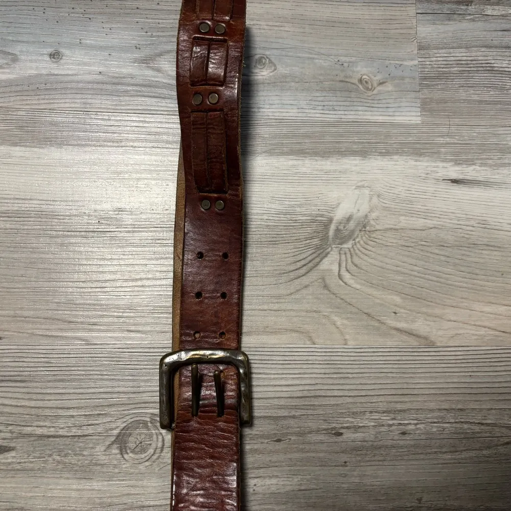 Western Style Brown leather belt with buckle - Image 2