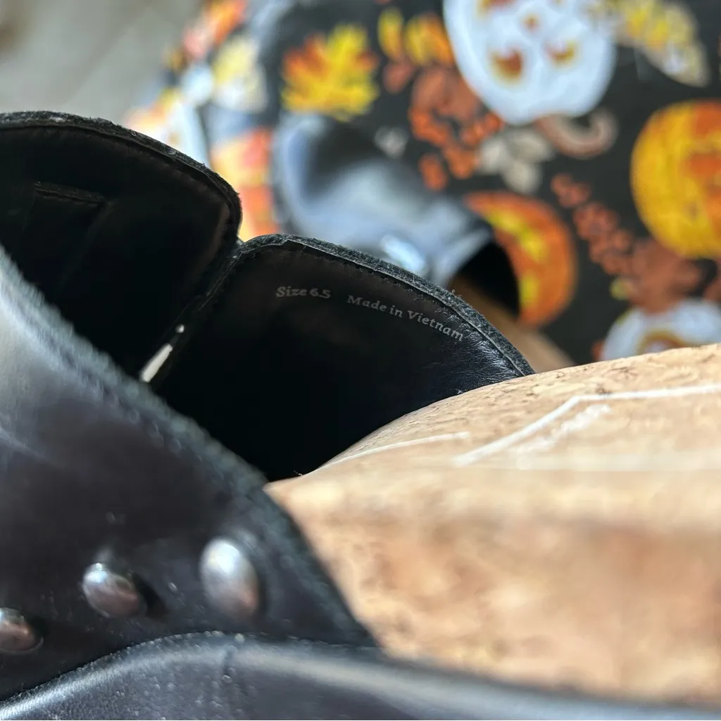 Dolce Vita Black Studded Yevan Clogs Size 6.5 - Image 12