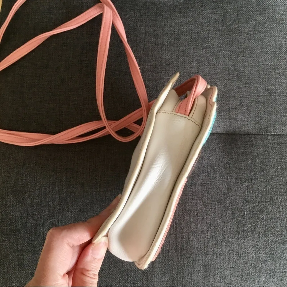 Vintage Sparkly Cupcake Crossbody Purse, White, Pink, Blue Pink - Image 5