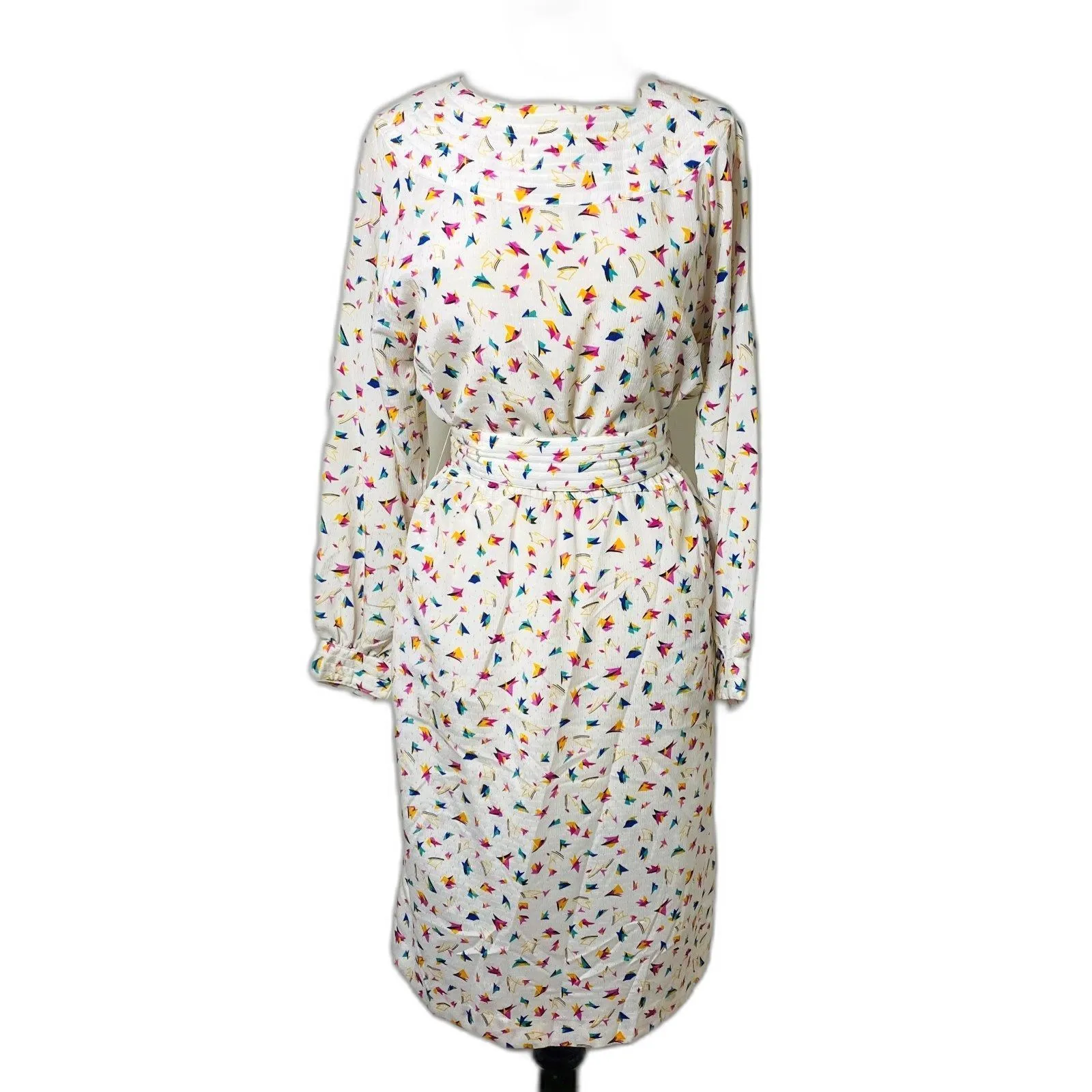 VTG Neiman Marcus Long Sleeve Midi White Belted Lightweight Silksensible Dress 4 - Image 2