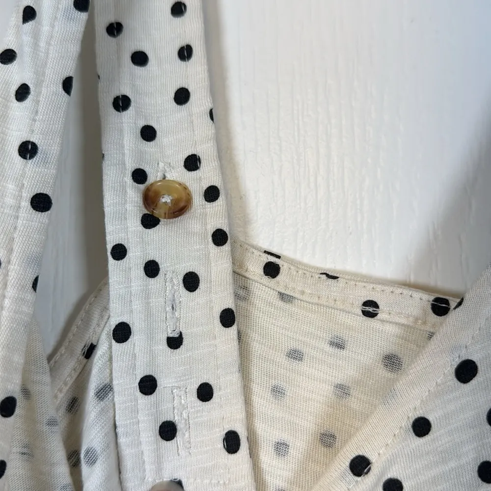 Vada Winter White w/ Black Polka Dot Short Romper Size Med EUC #5520 - Image 7