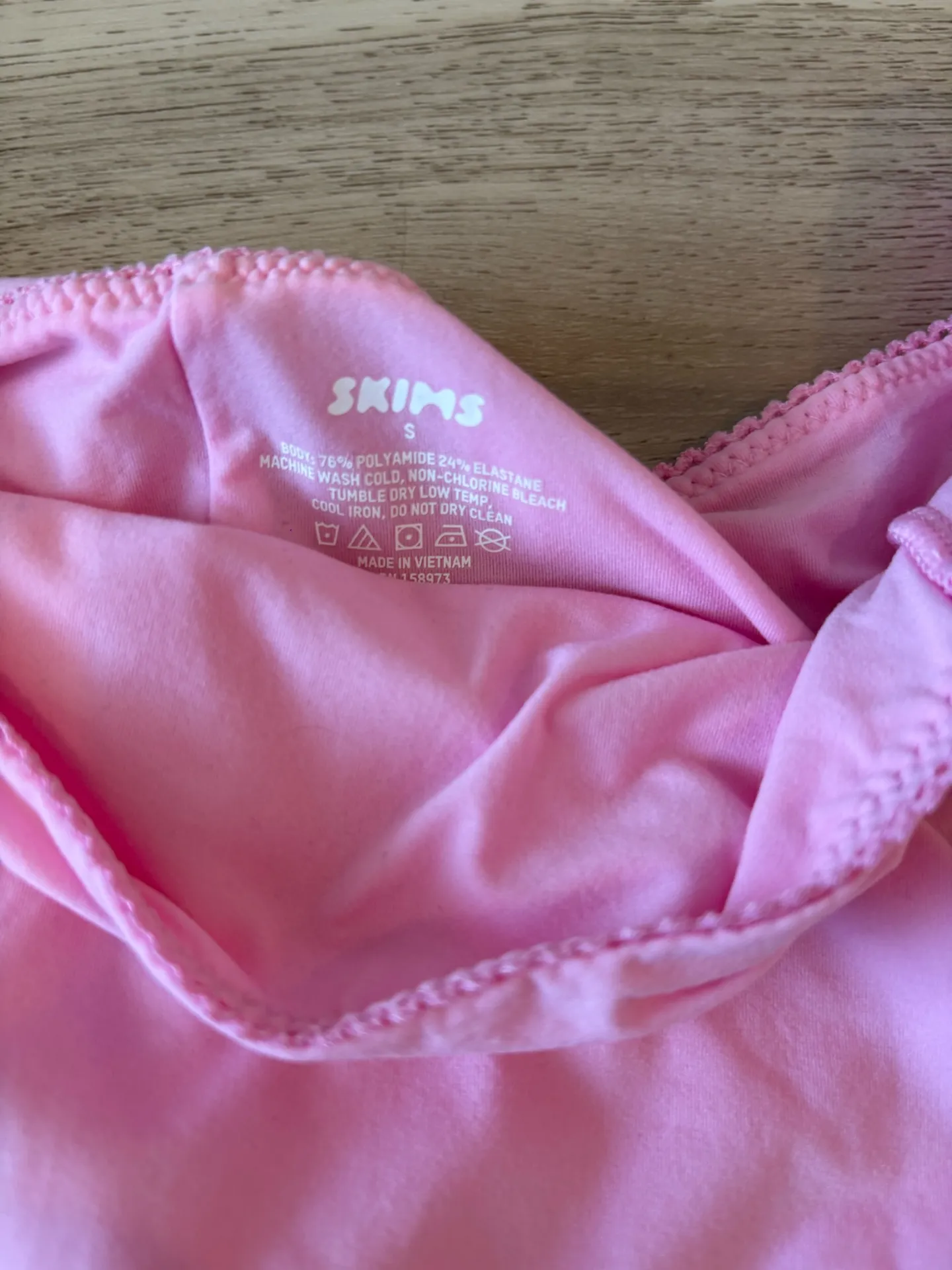 SKIMS Bodysuit - Image 3