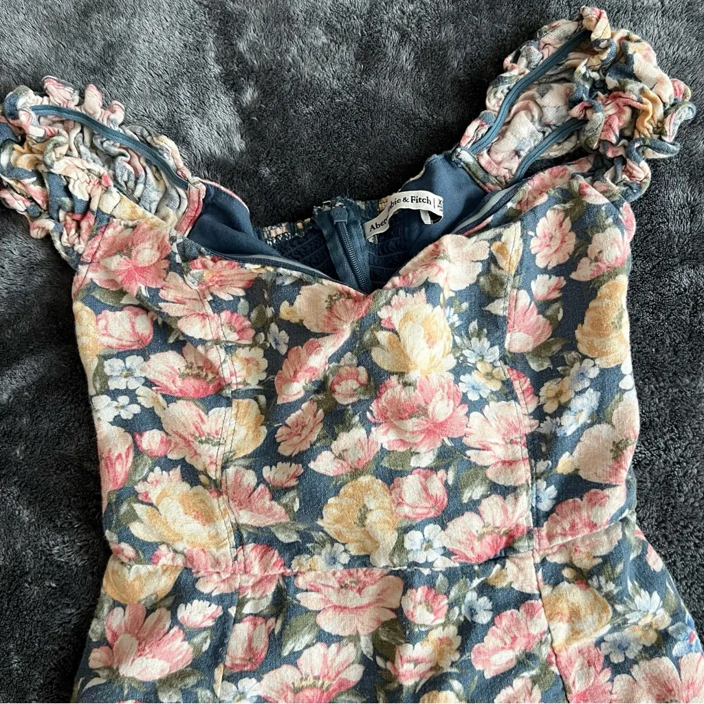 Abercrombie & Fitch Floral Mini Dress - Image 2