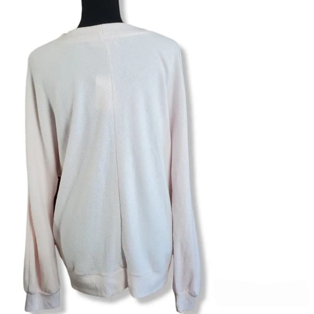 𝅺Philosophy light pink LARGE v neckline bat wing long sleeve knit Sweater - Image 2